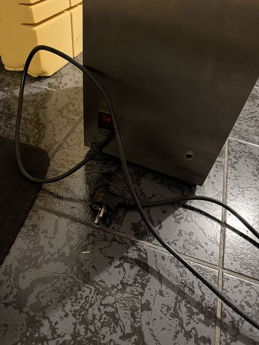 Dozownik wagowy elektryczny