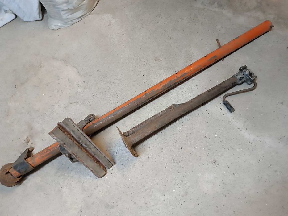 Опрокидыватель для легкового автомобиля