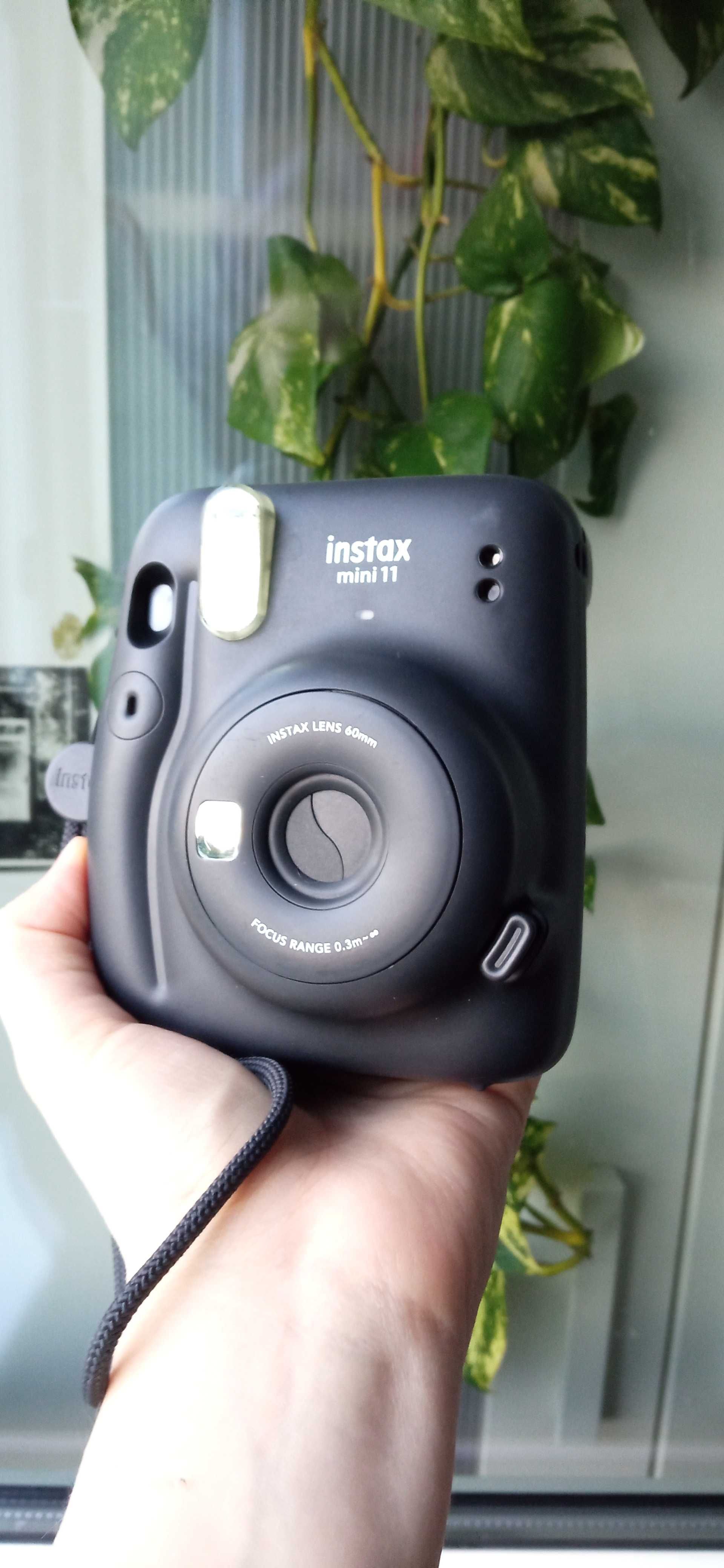 Instax mini 11 czarny