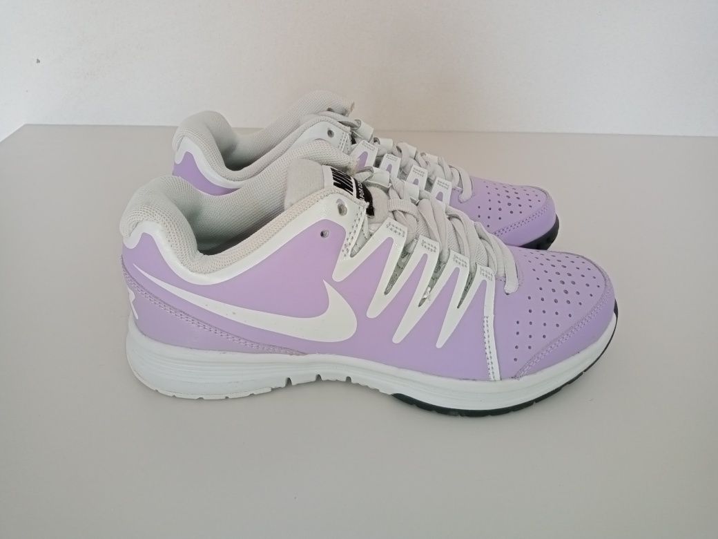 Nike Air nr 37.5--23.5 cm