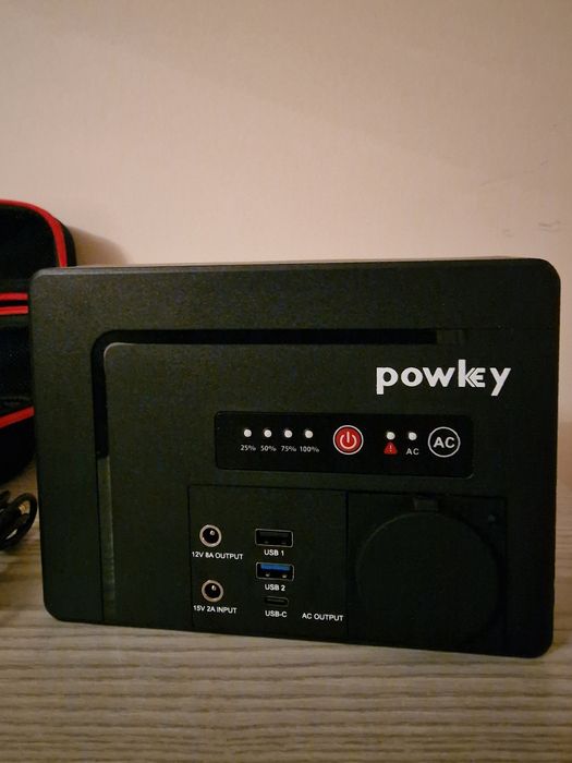 Stacja ładująca/Powerbank G100 w etui 26.400mAh