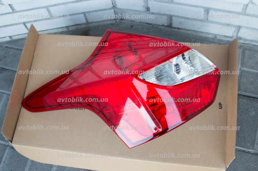 Задний фонарь Ford Fiesta, Focus, Fusion, Mondeo, C-Max, фара
