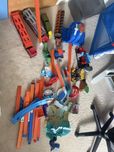 Kilka zestawow Hot Wheels