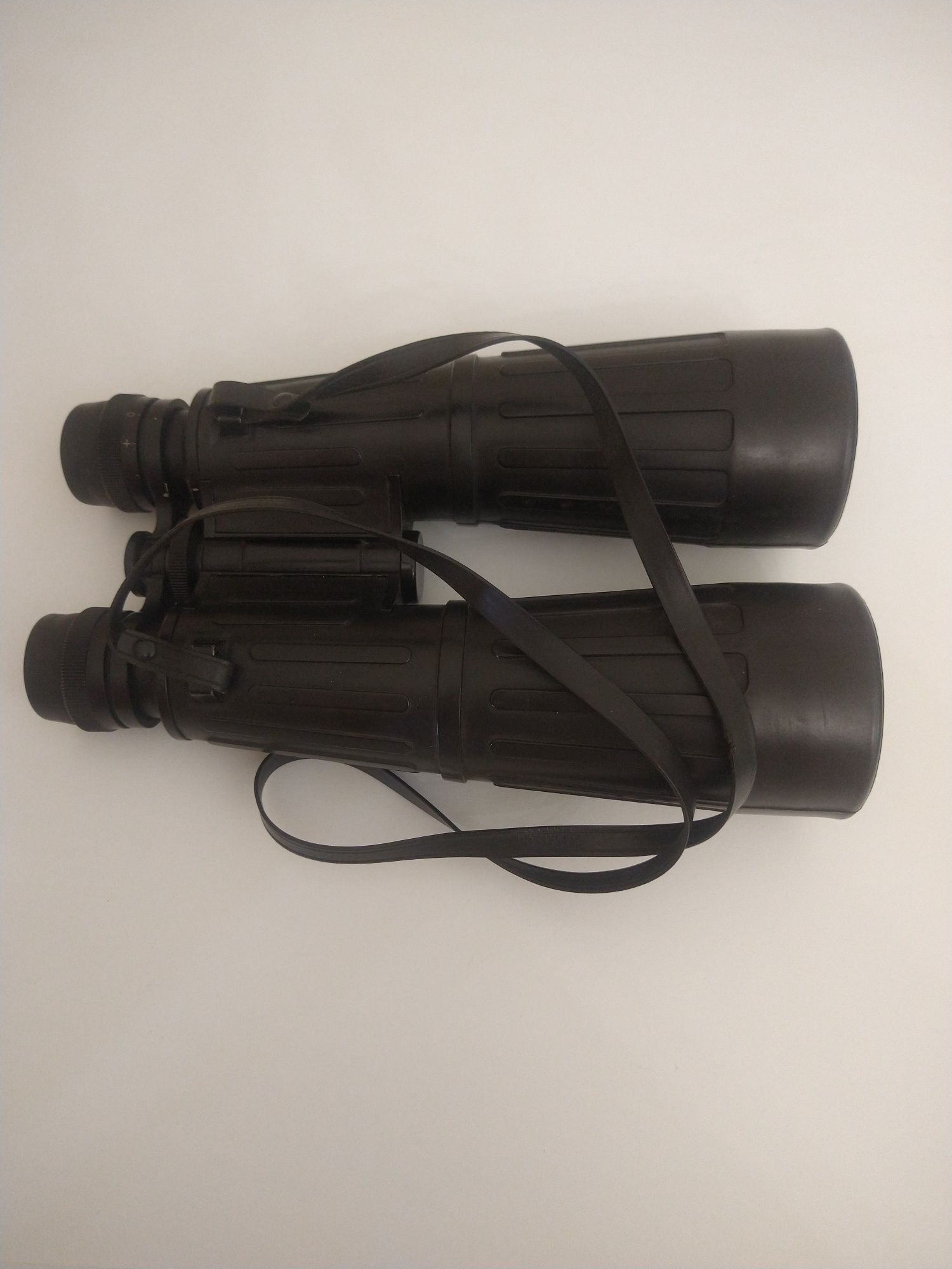 Lornetka nocna 8x56