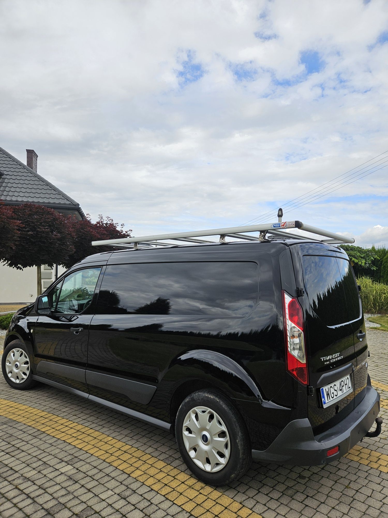 Ford Transit Connect Long L2 mega wyposażony bardzo ładny