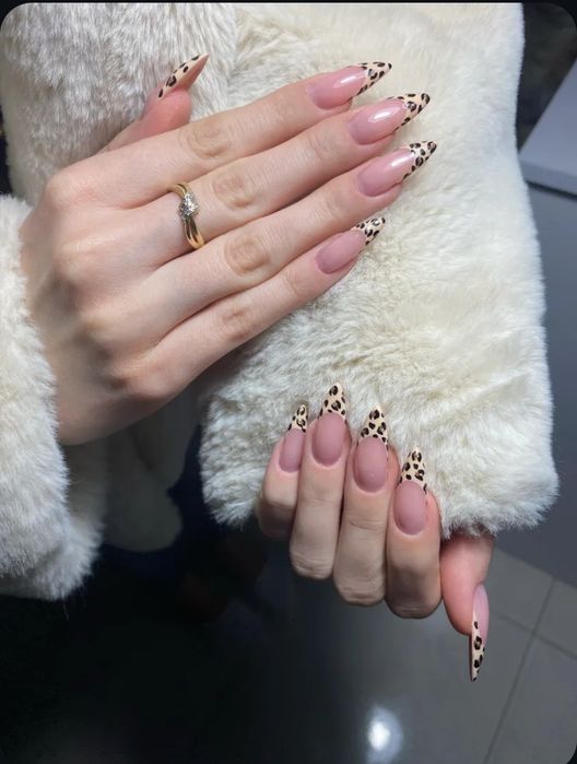 Manicure hybrydowy, Przedłużenie paznokci