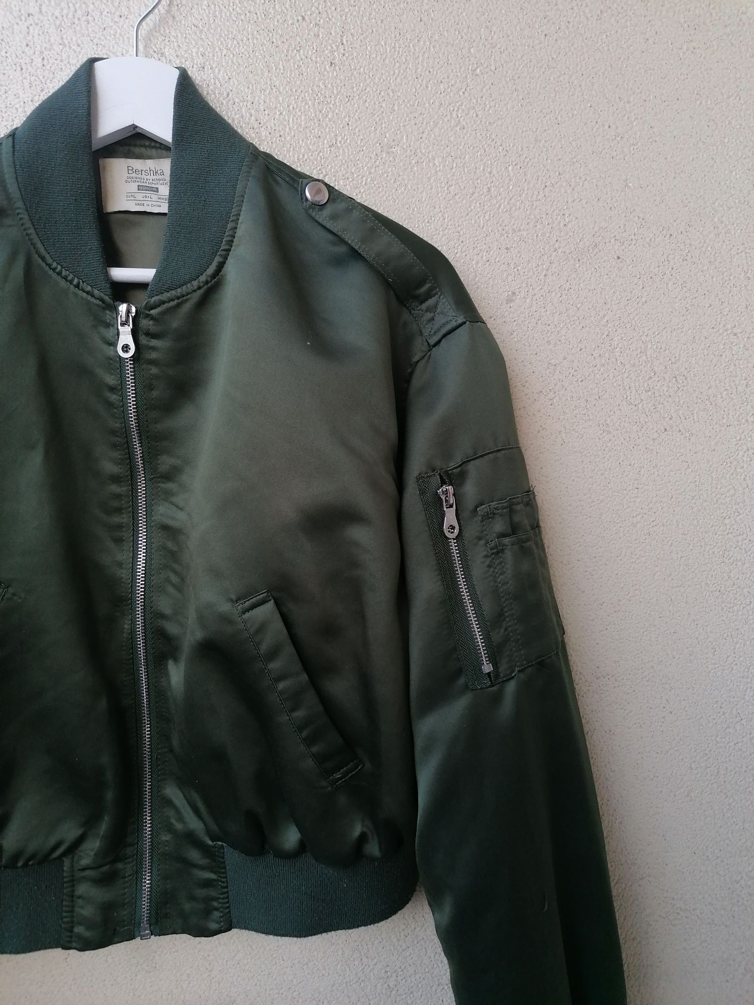 Bomber jacket curto