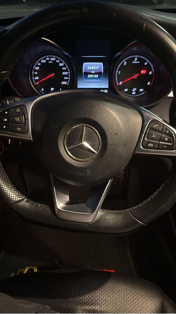 Mercedes Benz C200