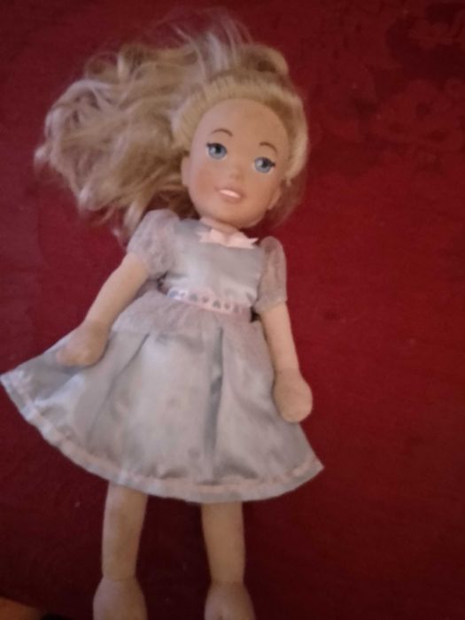 Este é 1mundo olx mas seria nada S/1mulher ou boneca-Porcela10EDesde2E