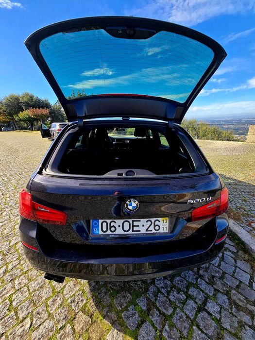 BMW 520D PACK M LCi Nacional 1 Dono