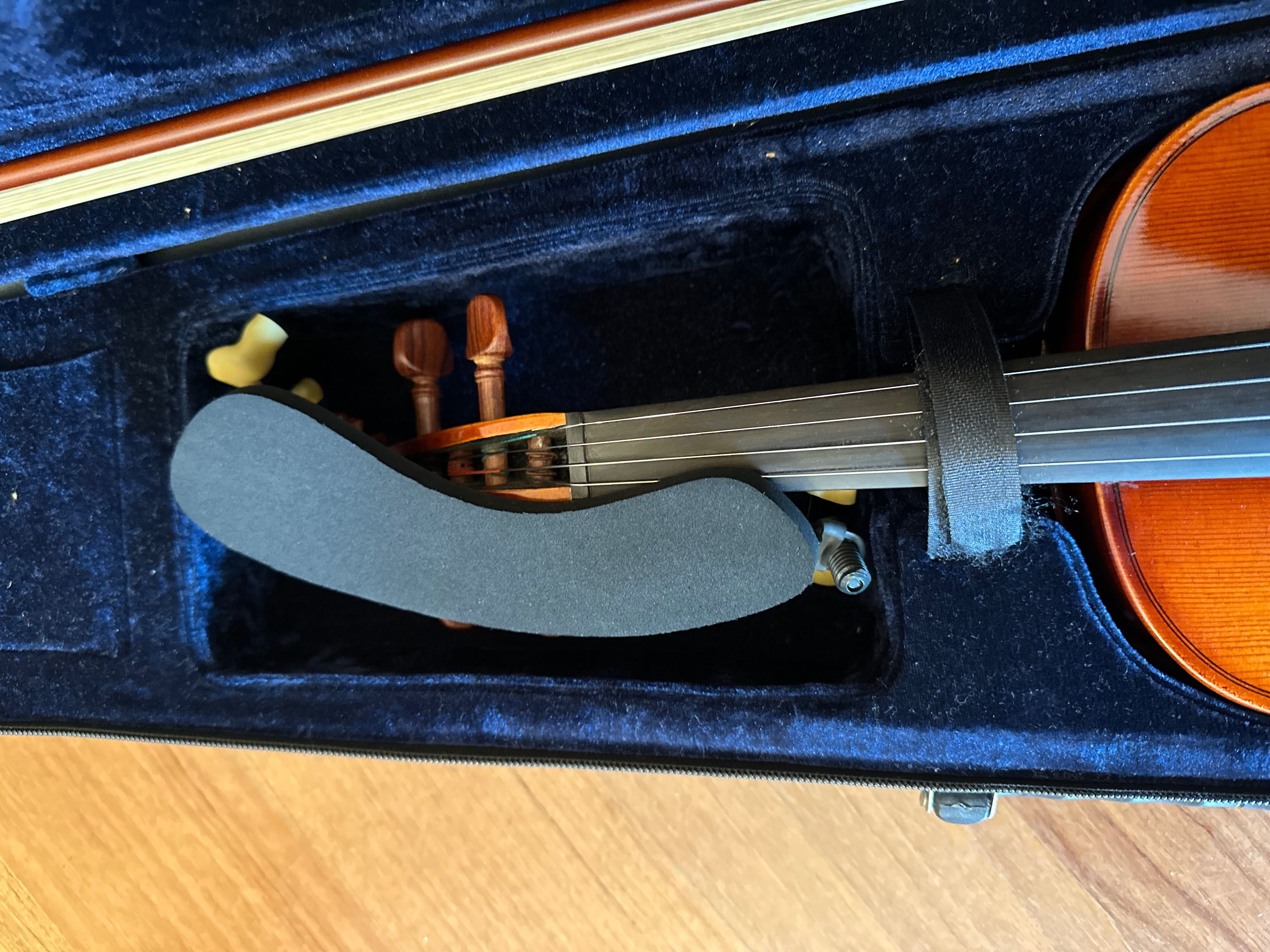 Violino feito à mão quase nunca usado