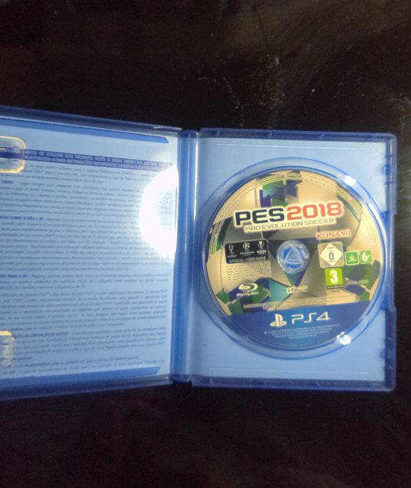 2 jogos PS4 / Pes2018 e Fallout4 (10€ os 2 jogos)
