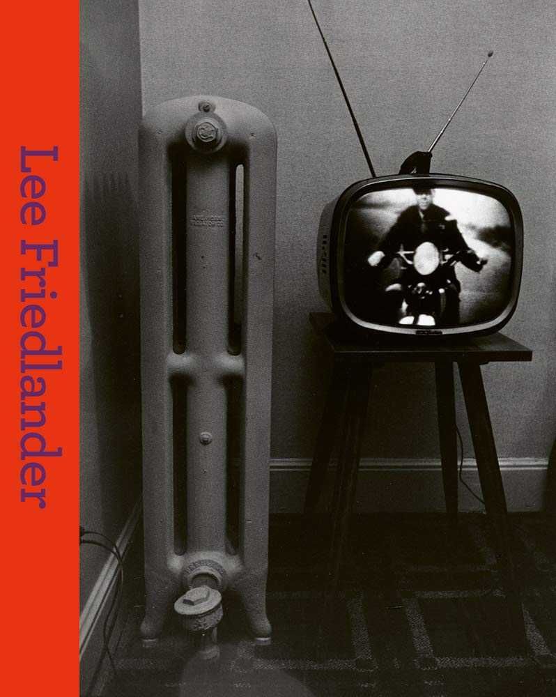 Книга - фотоальбом Lee Friedlander.