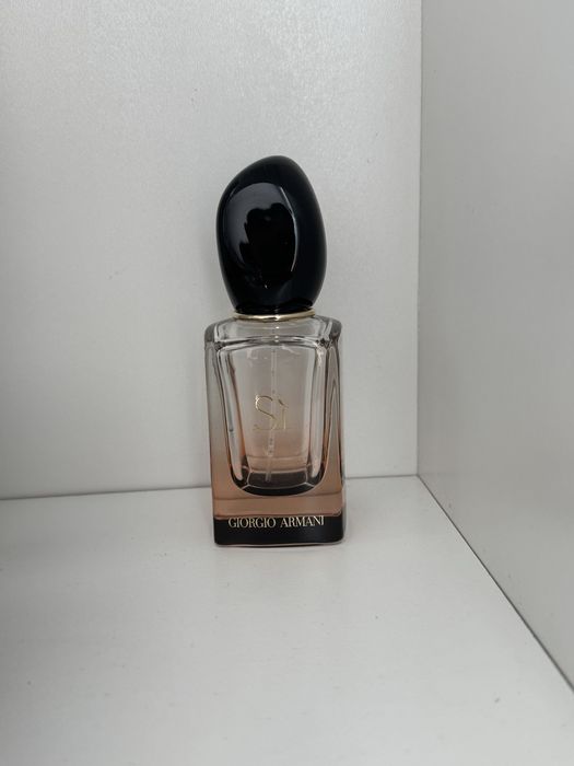 Flakon po perfumie Giorgio Armani 30 ml