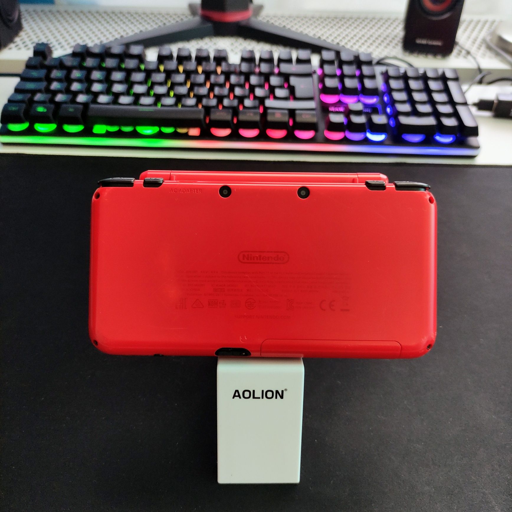 New 2DS XL Pokébola Desbloqueada 128GB + Extras