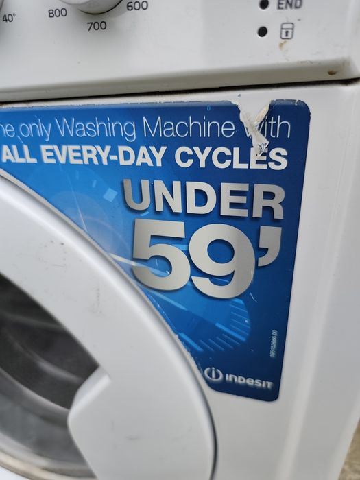 Maquina lavar roupa Indesit
