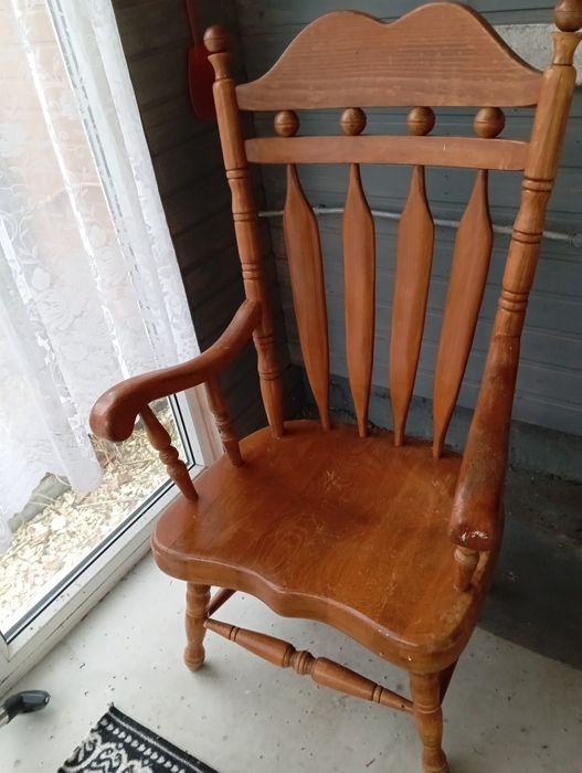 Sprzedam krzesło tron