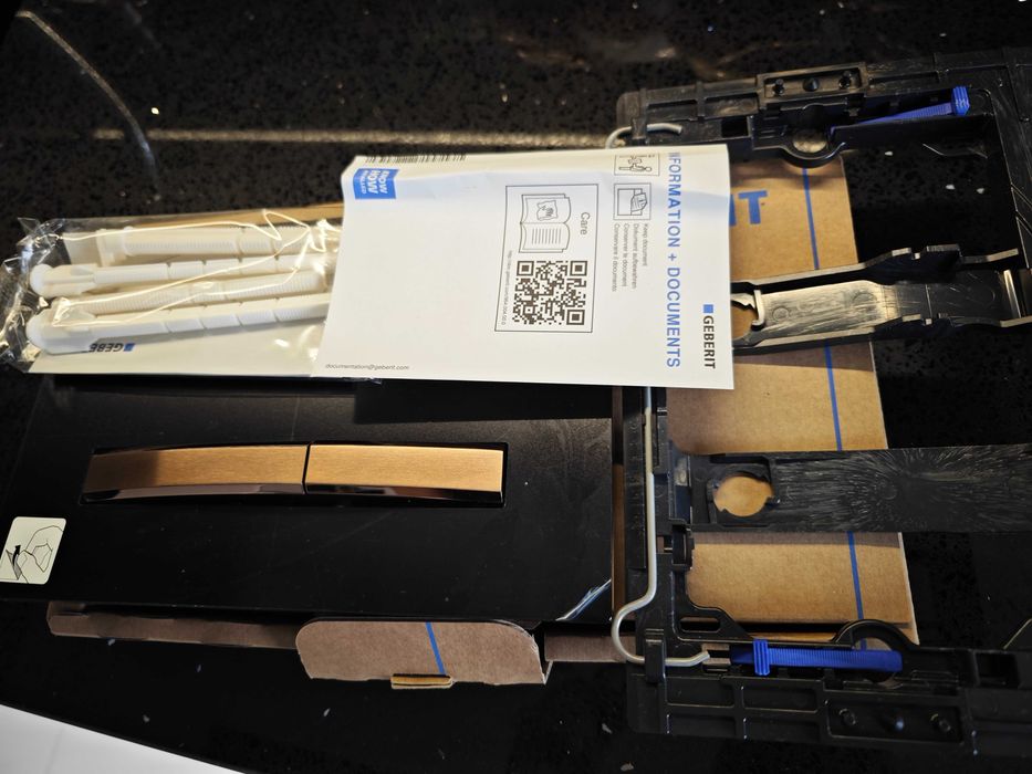 Nowy Przycisk Geberit Sigma50 model 115.670.DW.2