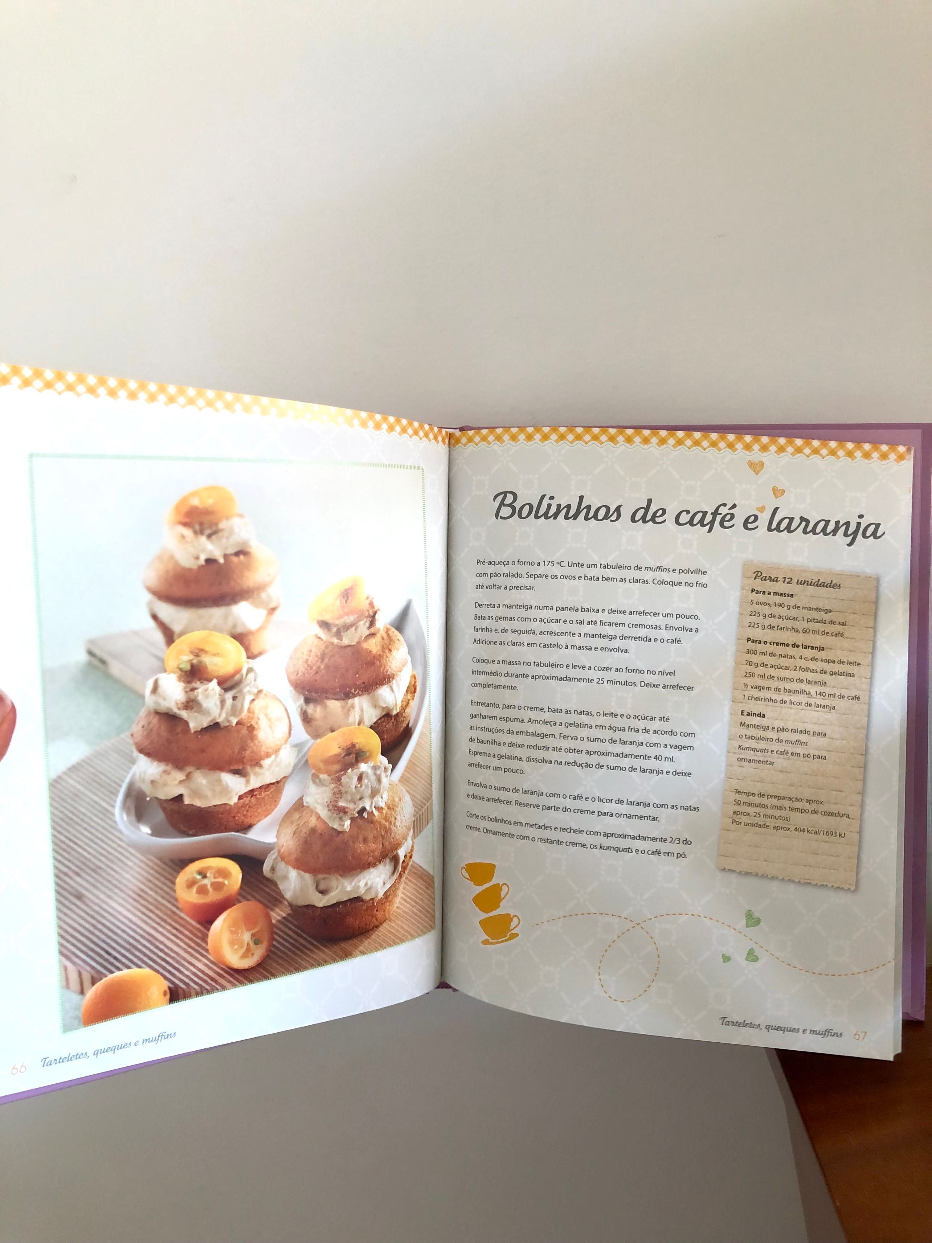 Livro de receitas “50 bolos, 1 massa”