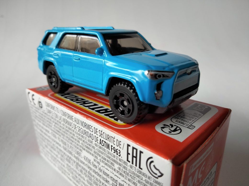 1/64 Toyota 4Runner - 2020 (Matchbox)