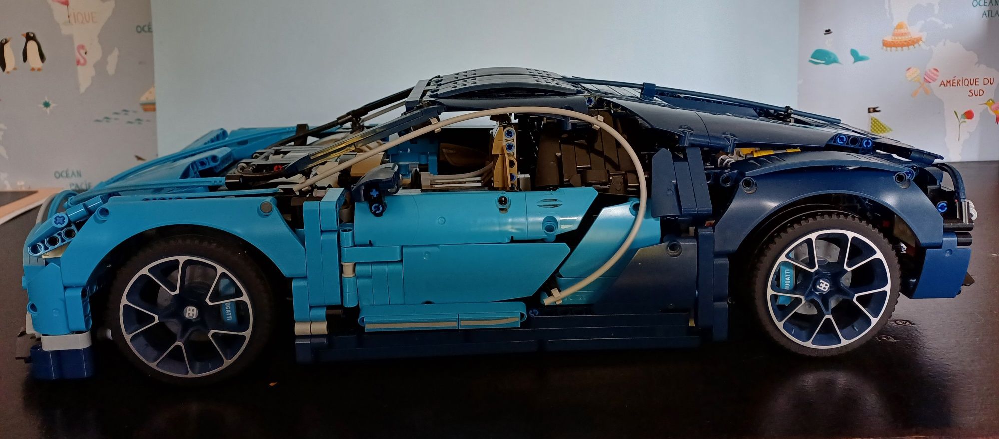 Lego Technic Bugatti Chiron 42083