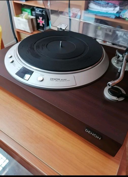 Продаю б/у вертушку  Denon dp1200..пионер