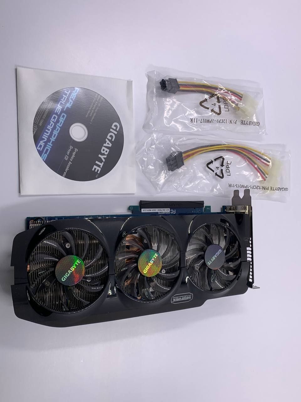 Відеокарта  GIGABYTE Geforce GTX670 2048 MB OVERCLOCK (GV-N670WF3-2GD