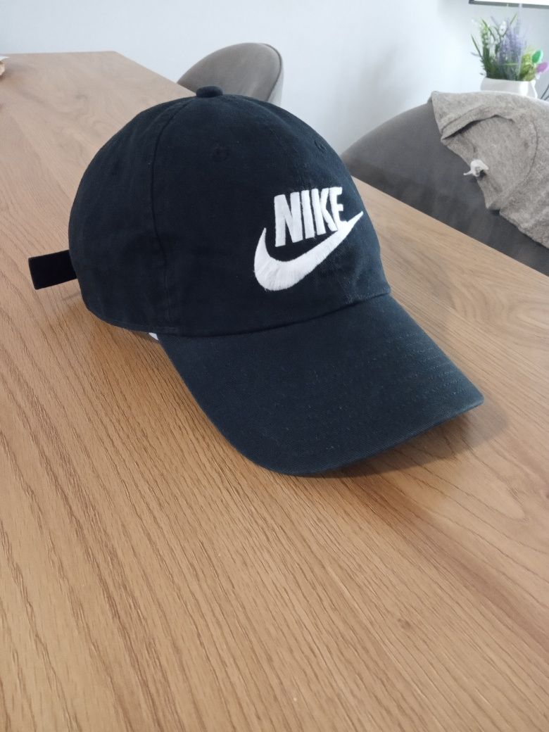 Czapka z daszkiem Nike, rozmiar uniwersalny