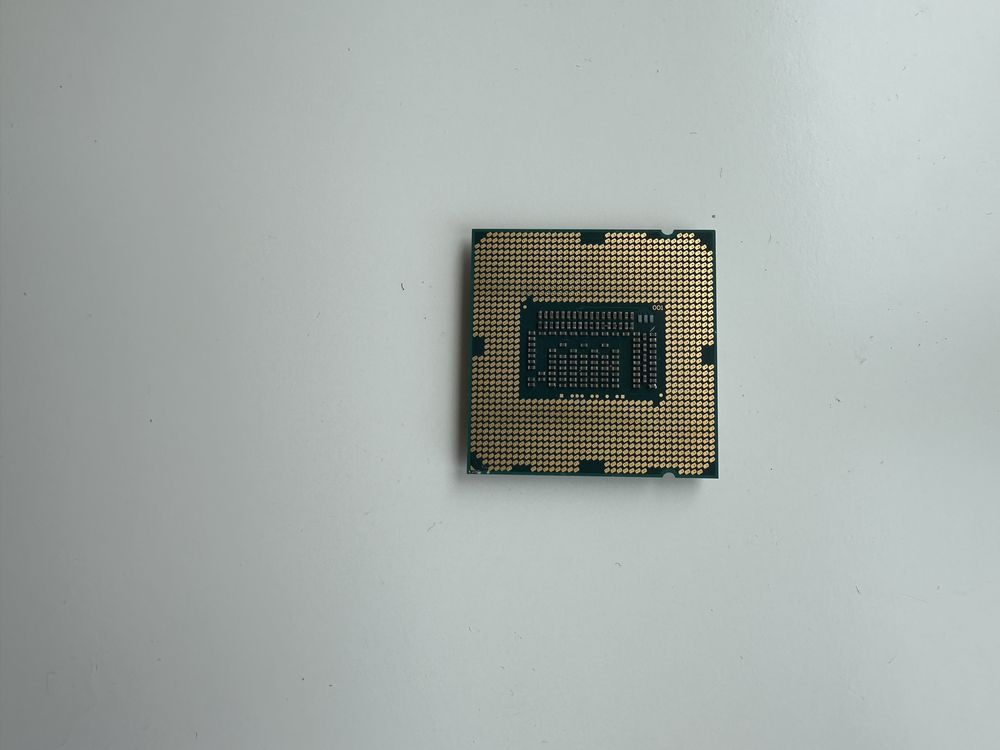 Процесор Intel core i5-3570k з кулером intel