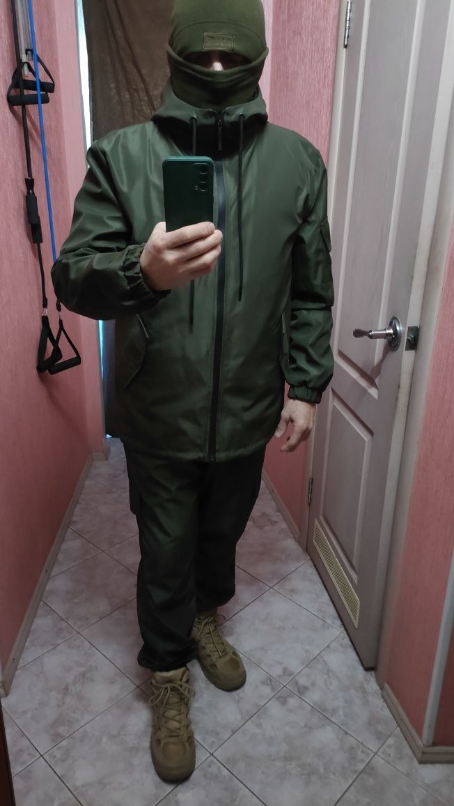 Костюм softshell (облегчённый без утеплителя) хаки.
