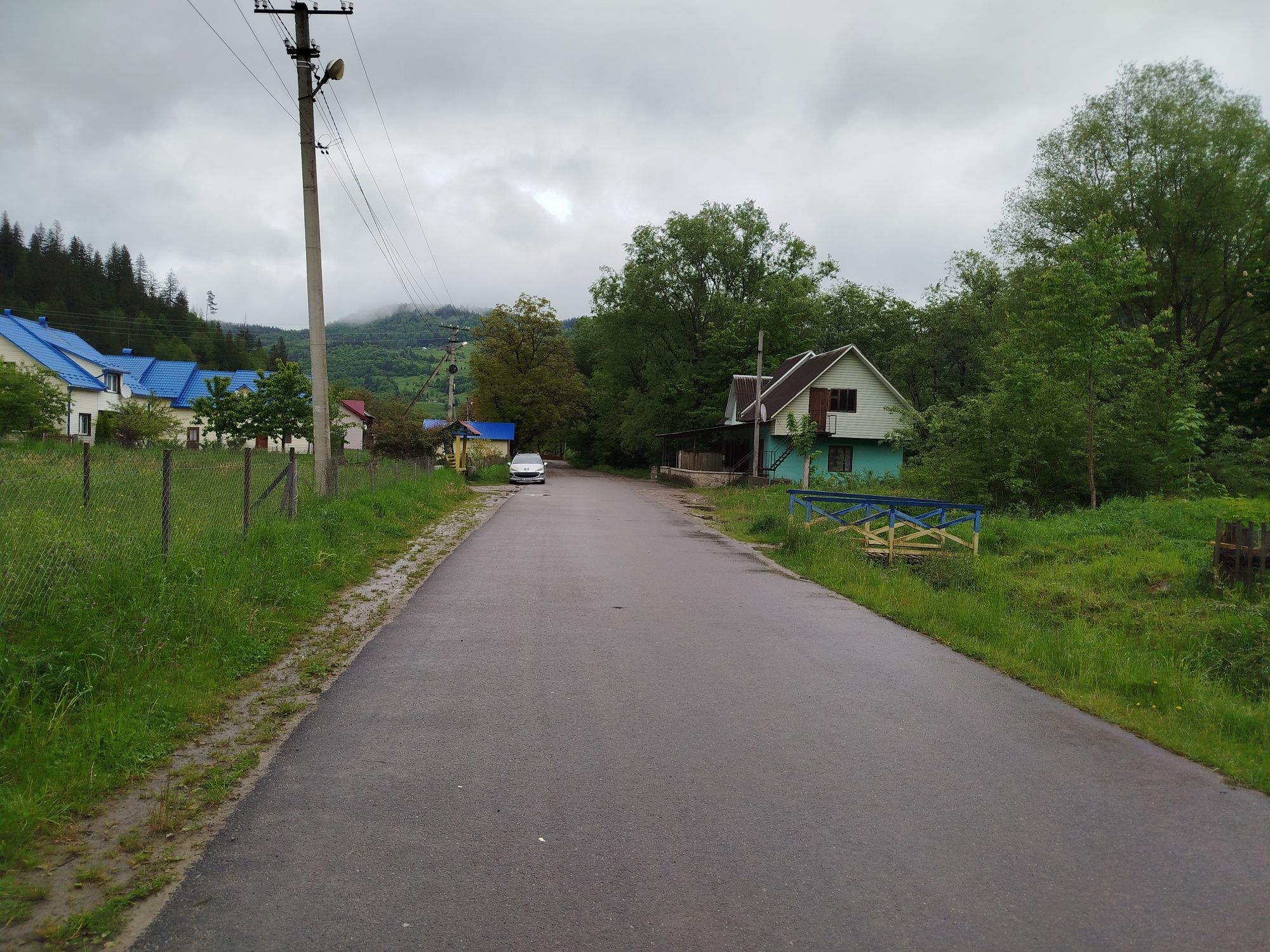 Терміново! Будинок та земля в Карпатах, річка, гори, краєвиди