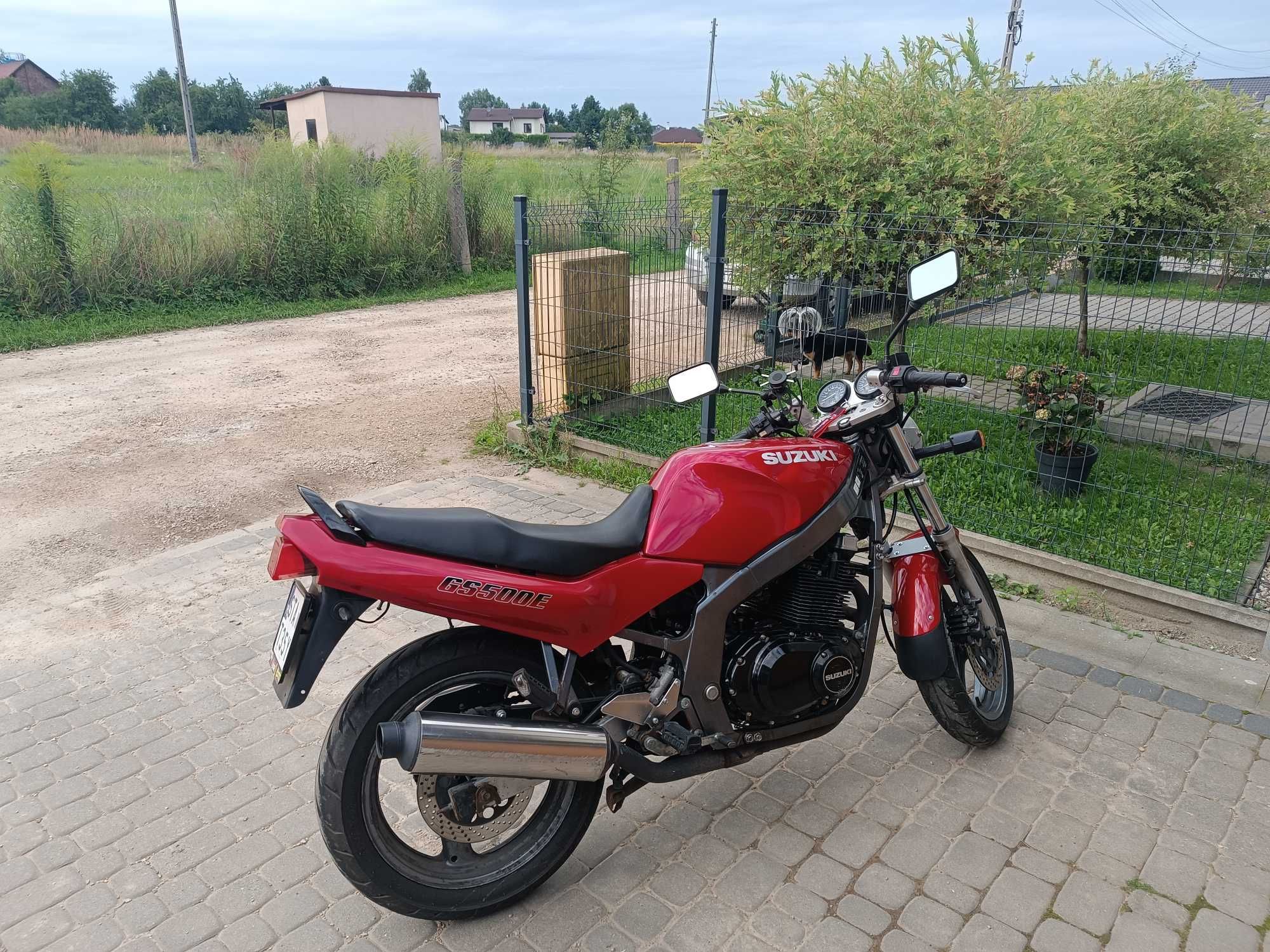 Suzuki GS500E 1996 – zadbany klasyk, gotowy do jazdy!