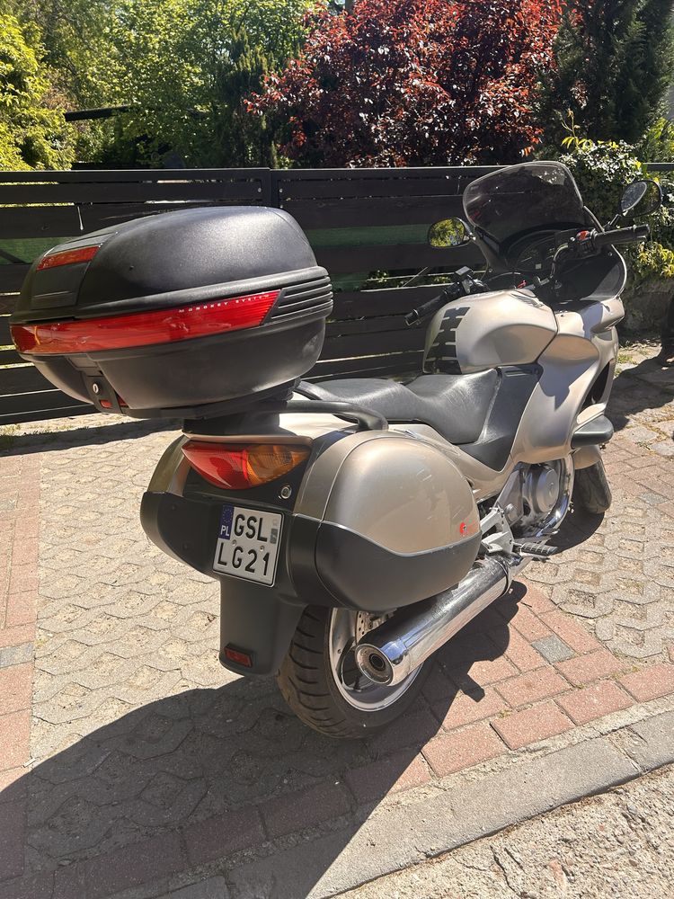 Honda NTV 650 Deauville