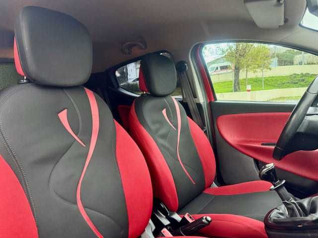 LANCIA YPSILON 1.2 Black&Red 70Cv | Bluetooth | USB | Mãos Livres