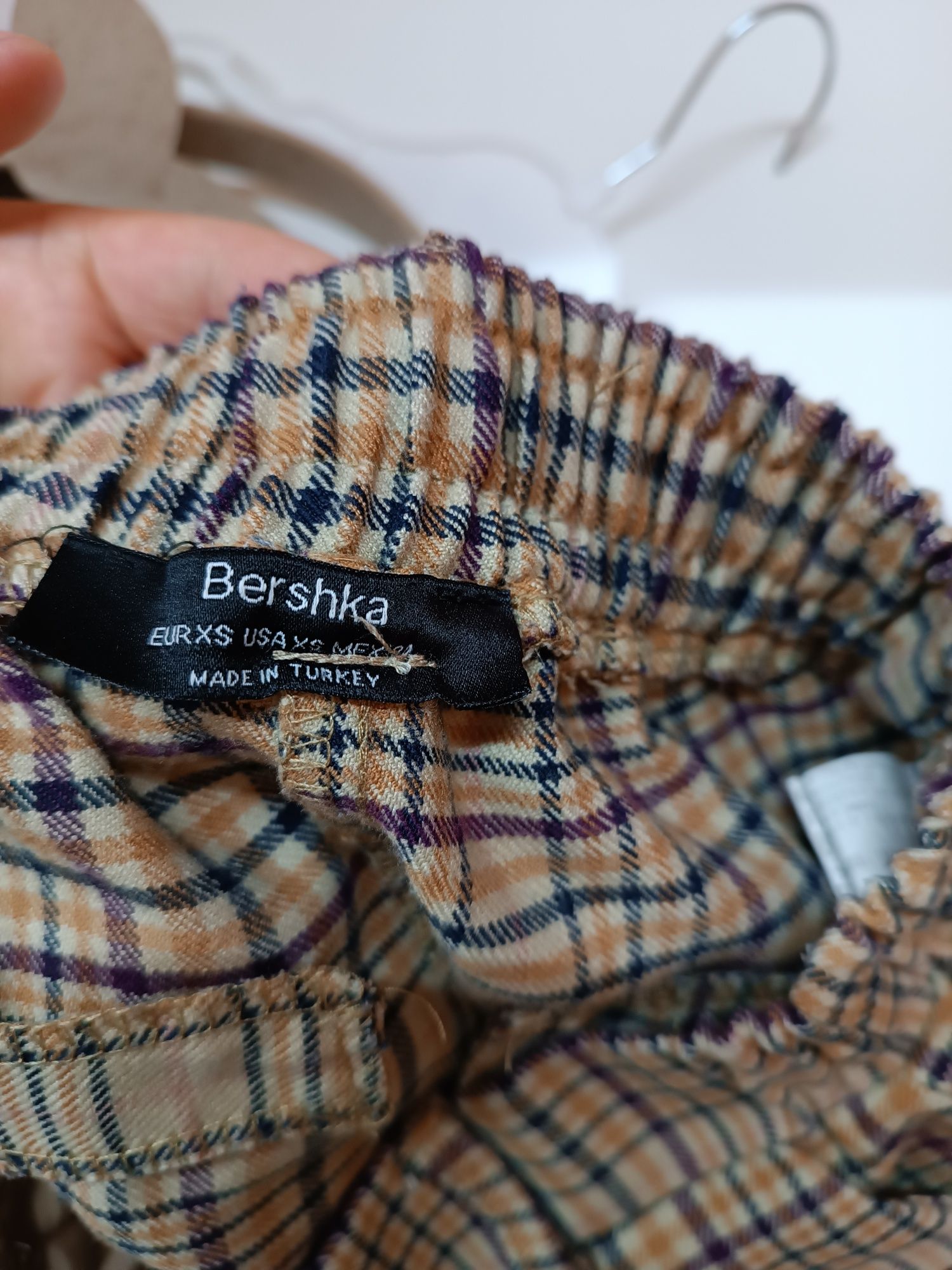 Spodnie damskie BERSHKA 34 XS chinosy krata eleganckie klasyczne