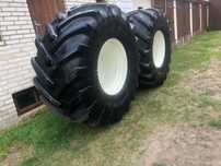 Opony trelleborg z felgami 900/60/32