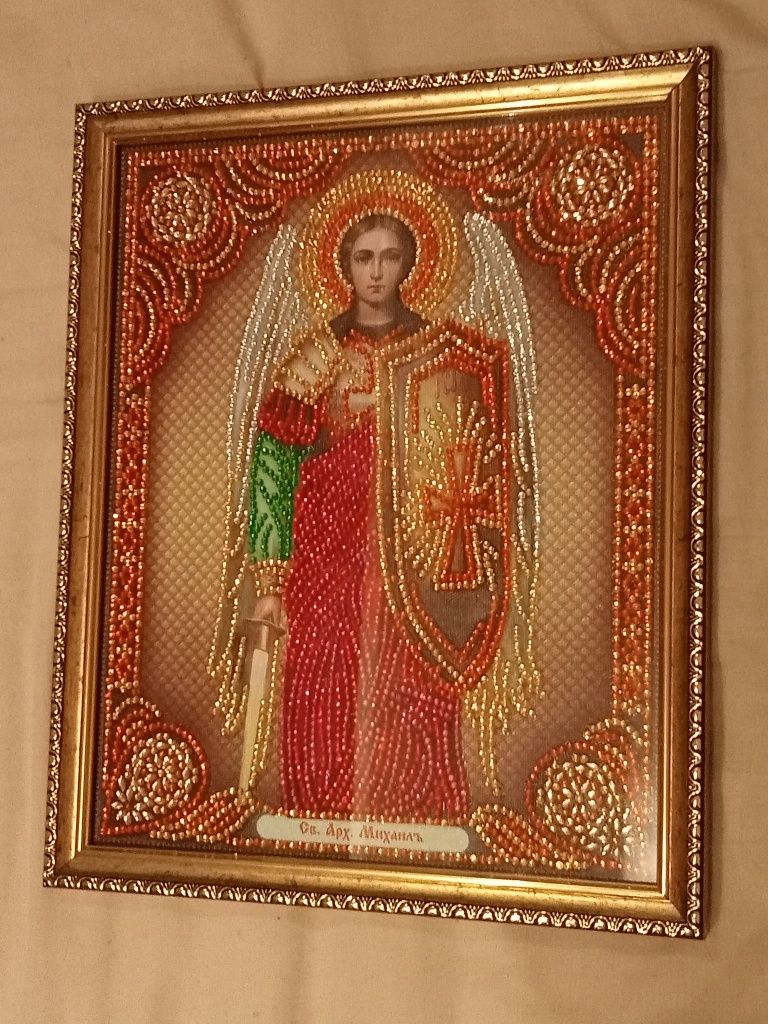 Ікона "Св. Арх. Михаїл" - захисник та покровитель воїнів.