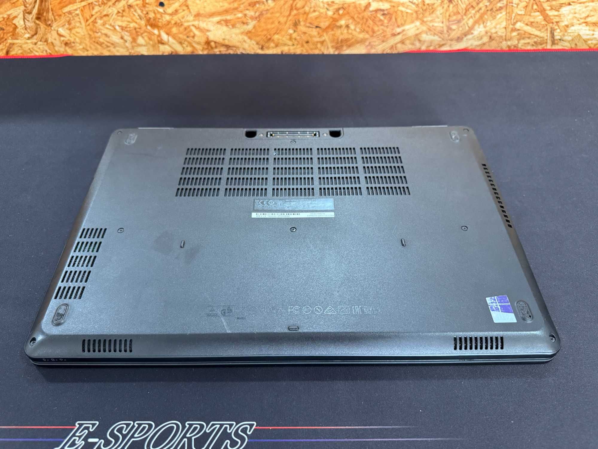 Dell Latitude E5570  i5-6300U / 8 Gb Ram / 240 SSD Recondicionado