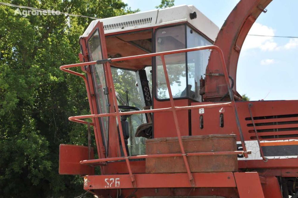 Кормозбиральний комбайн Hesston 7725