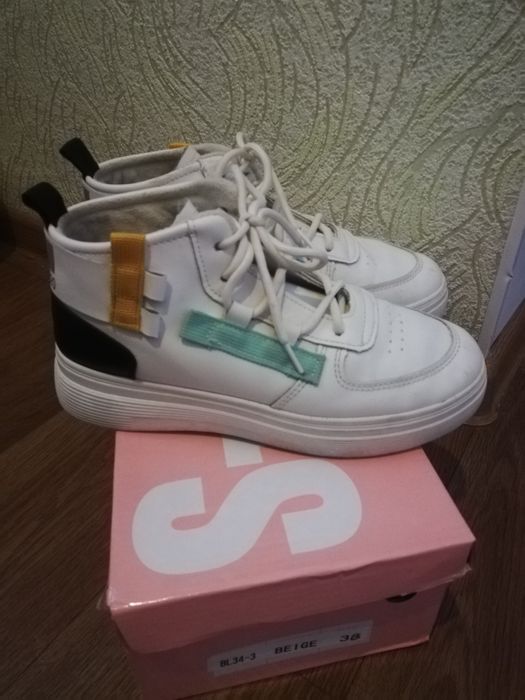 Демісезонні кросівки - хайтопи ботінки ботинки