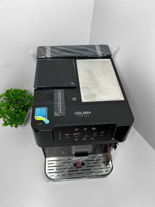 Ekspres do kawy Grundig KVA6230 – 19 bar, ekran dotykowy, Młynek