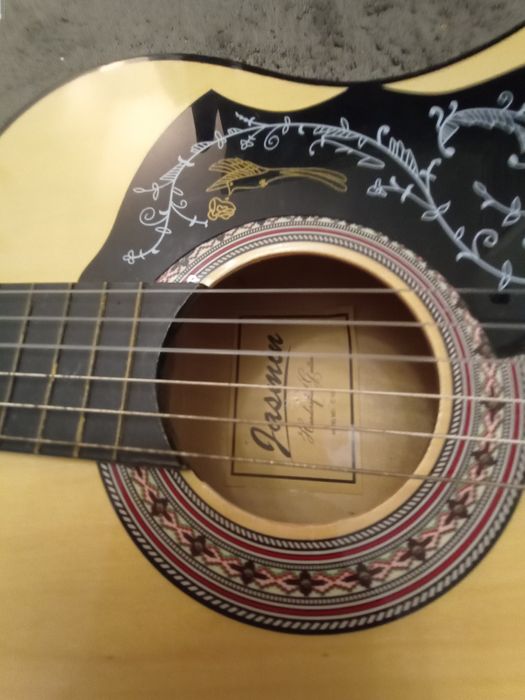 Gitara basowa  Jasmine