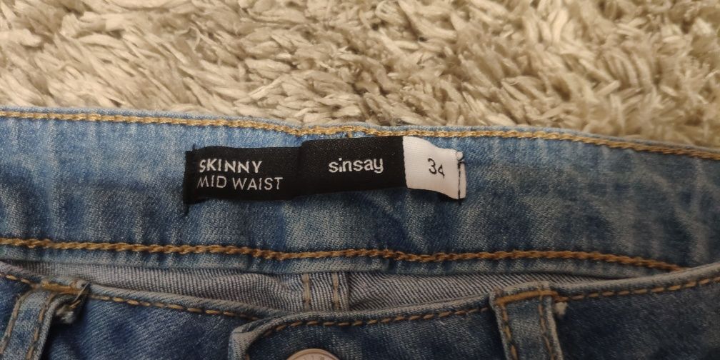 Jeansy skinny mid waist Sinsay