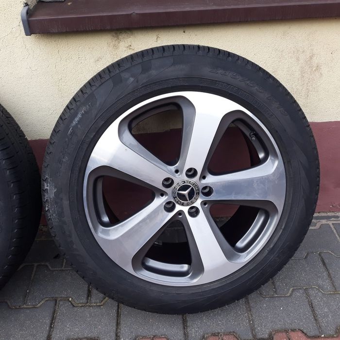Koła Mercedes opony Pirelli