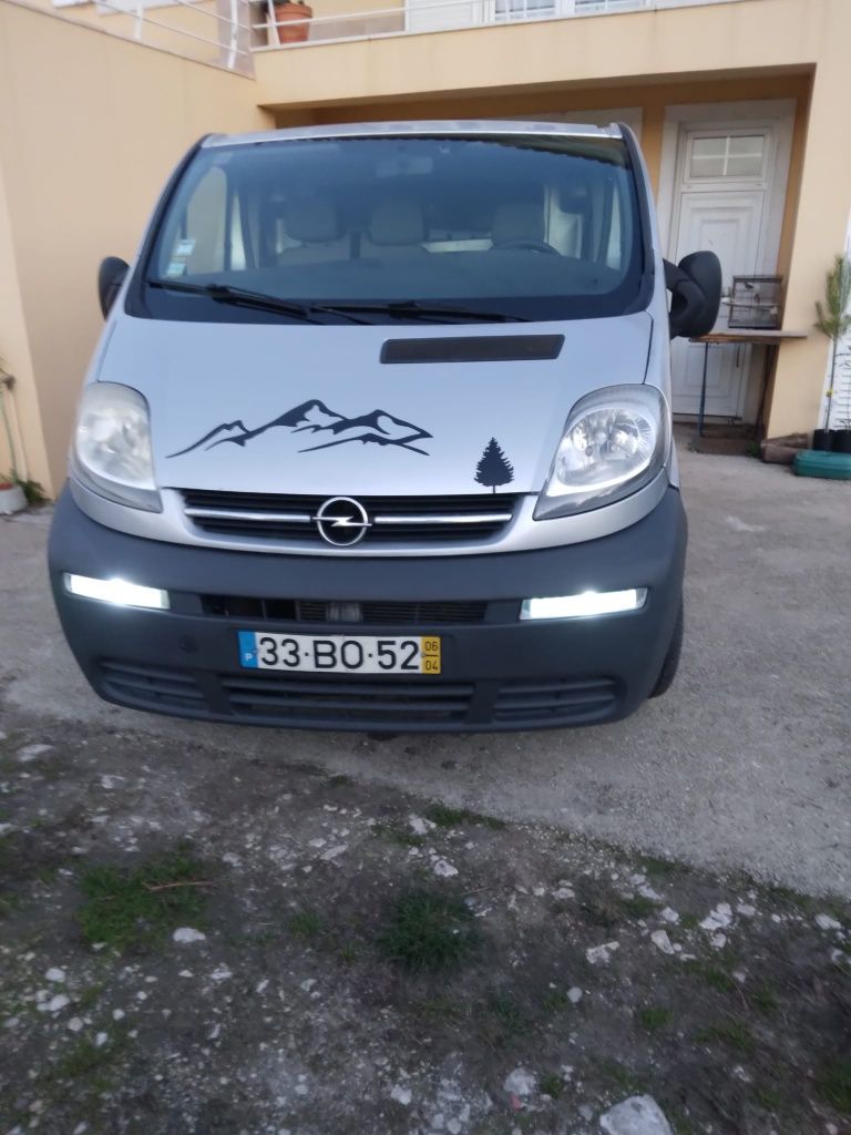 Opel vivaro 1.9 turbo diesel  comercial