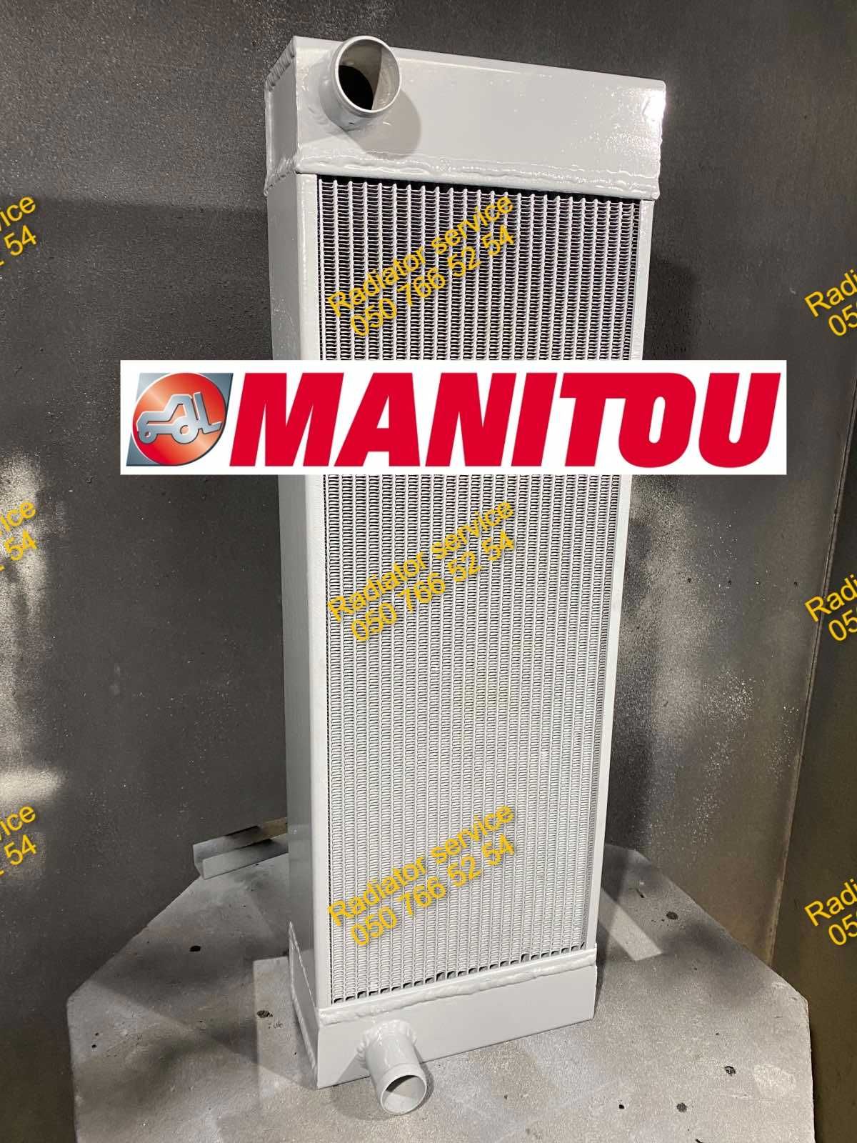 Радиатор Маниту Manitou OE 749858 в наличии