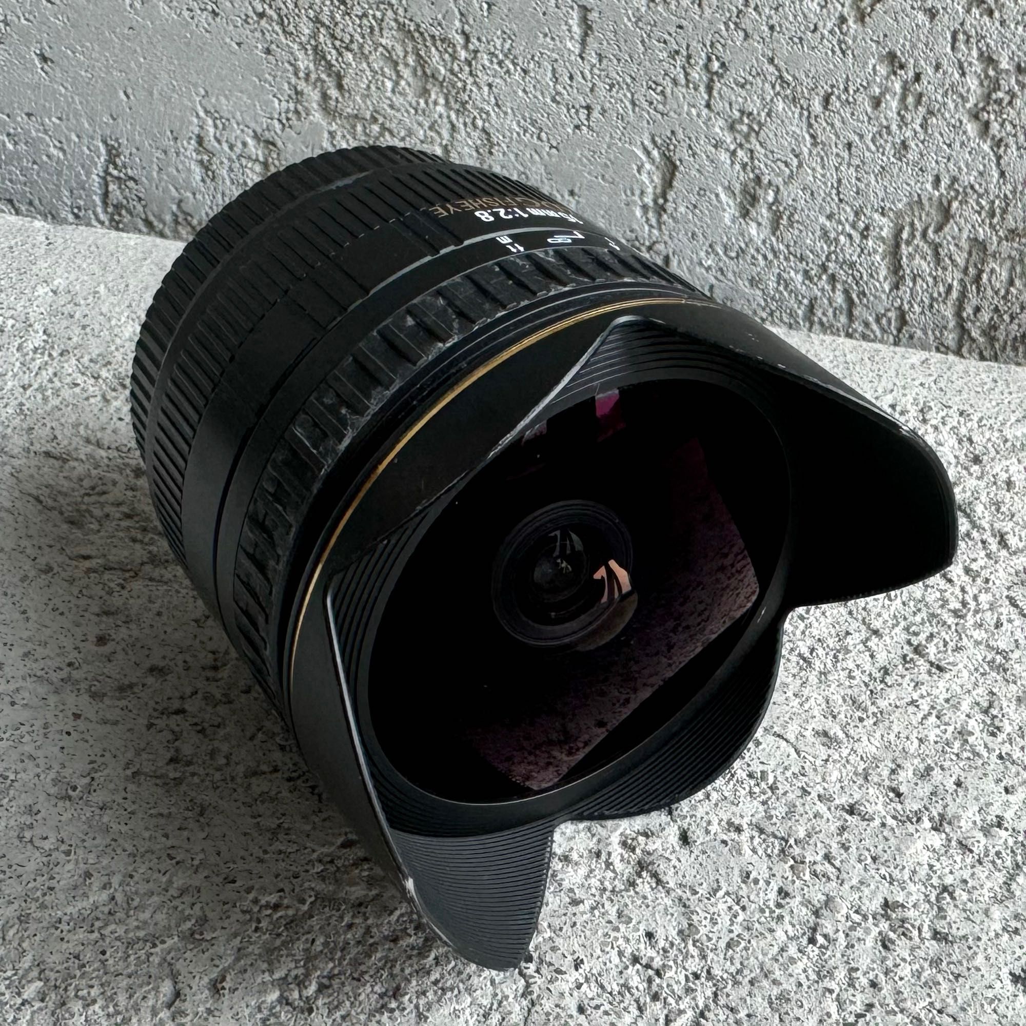 Sigma fisheye 15mm f/2.8 EX DG Canon
