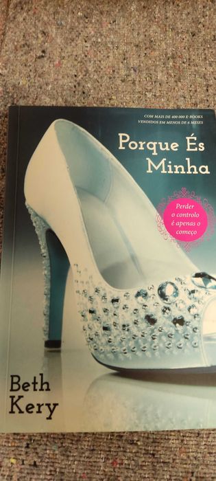 Livros de diversas literaturas