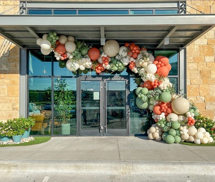 Оформлення кульками /Арки на відкриття / герлянда з шаров