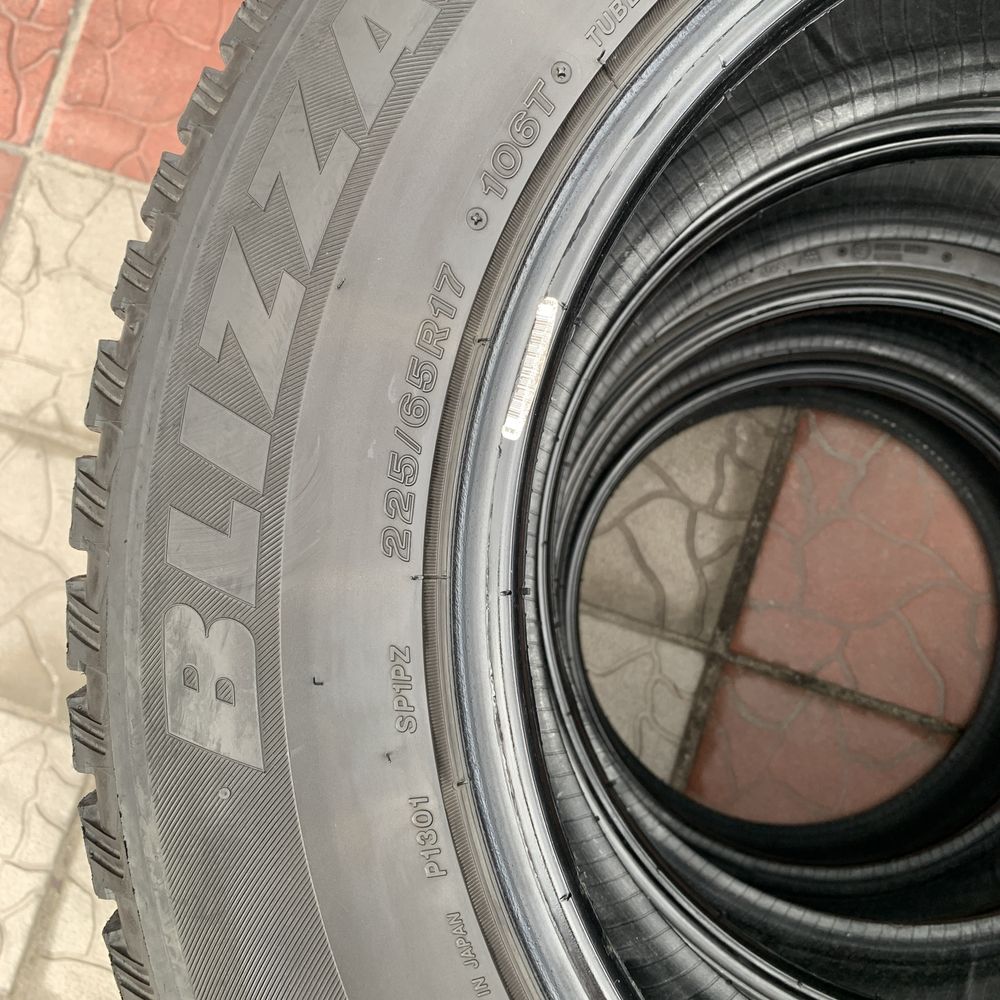 Шины 225/65/17 Bridgestone Blizzak шип